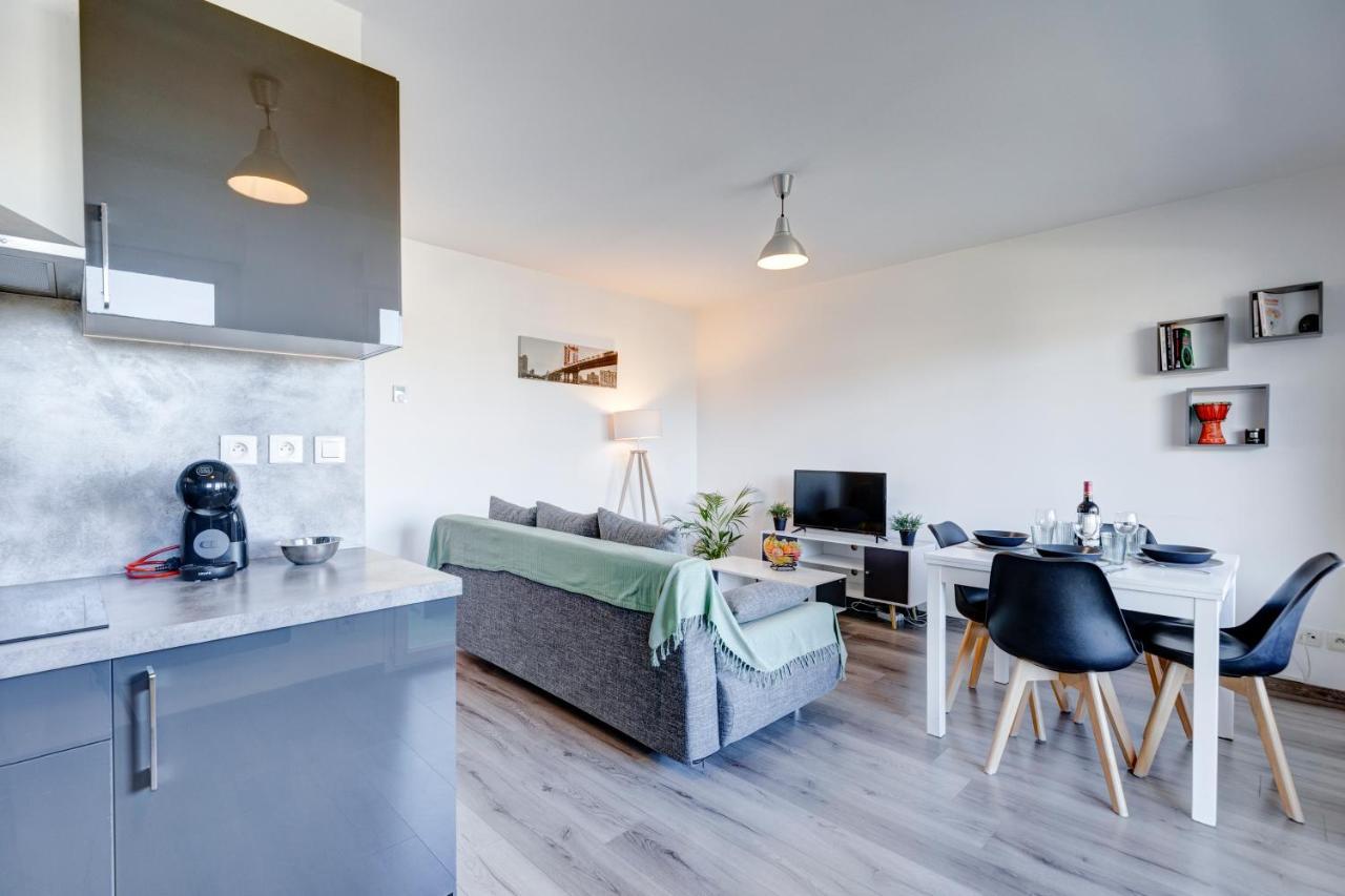 Ferienwohnung Viva Leman- Hypercentre - Vue Panoramique- Parking - Wifi Thonon-les-Bains Exterior foto